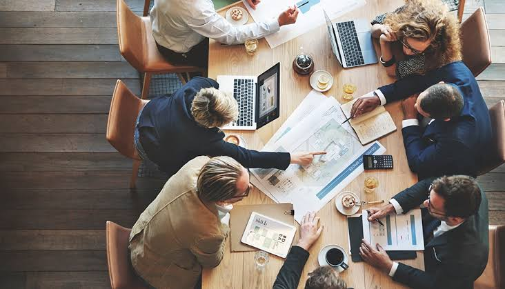 What Factors Should Be Included in an AML Customer Risk Assessment?